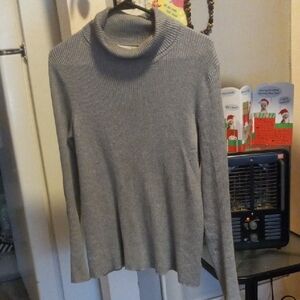 Time and Tru Light Gray Turtleneck Sweater